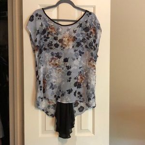 Short sleeve floral shirt